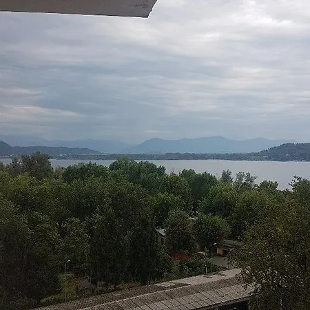 Rina Appartamento Dormelletto